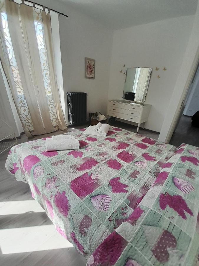 Lescen White Residence - Lake View Lezzeno Ngoại thất bức ảnh