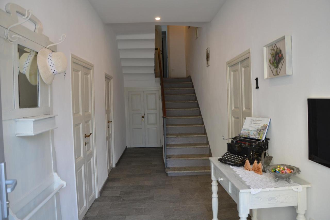 Lescen White Residence - Lake View Lezzeno Ngoại thất bức ảnh