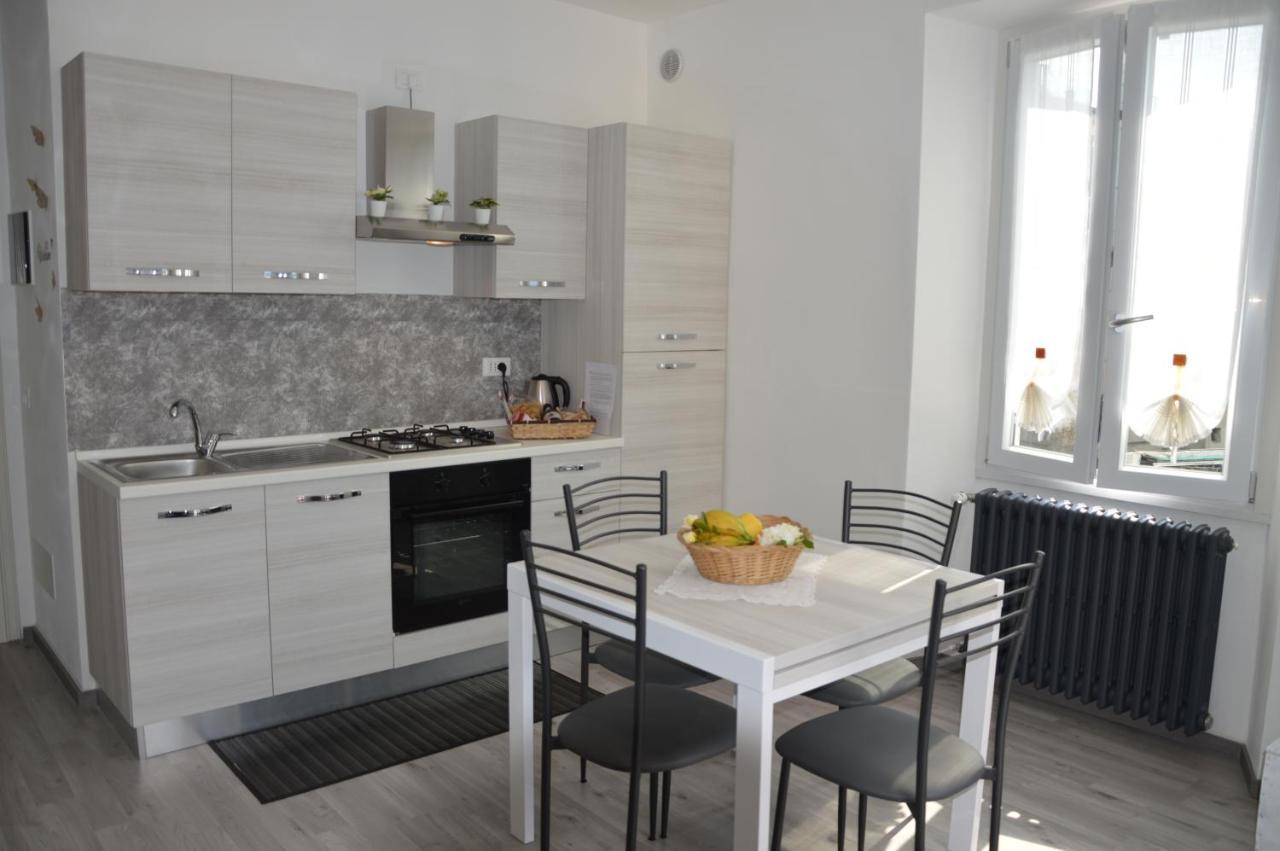 Lescen White Residence - Lake View Lezzeno Ngoại thất bức ảnh